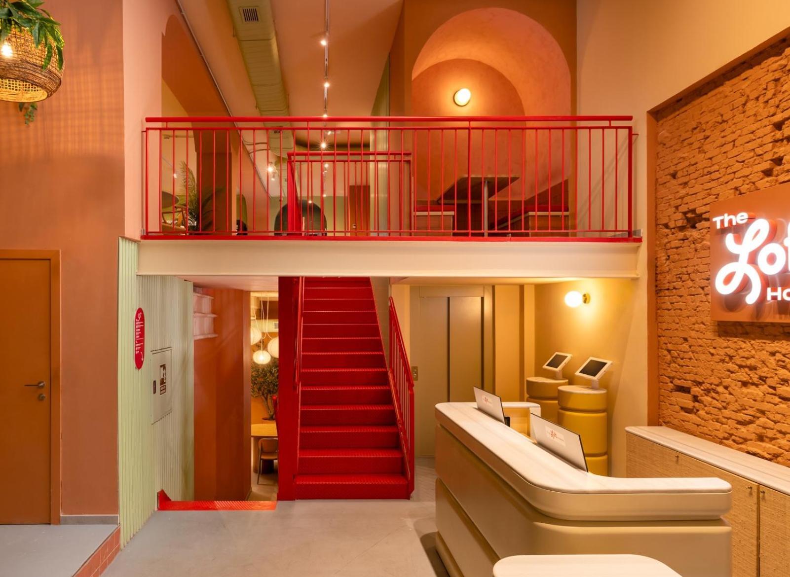 The Loft House Madrid Hostel Екстериор снимка